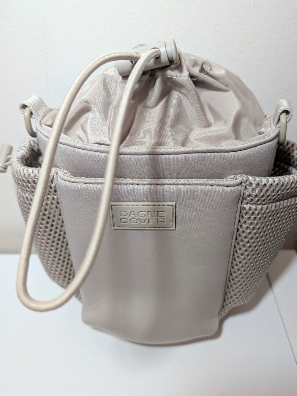 No Strap***** Dagne Dover Sloan Water Bottle Sling In Oyster Limited Edition